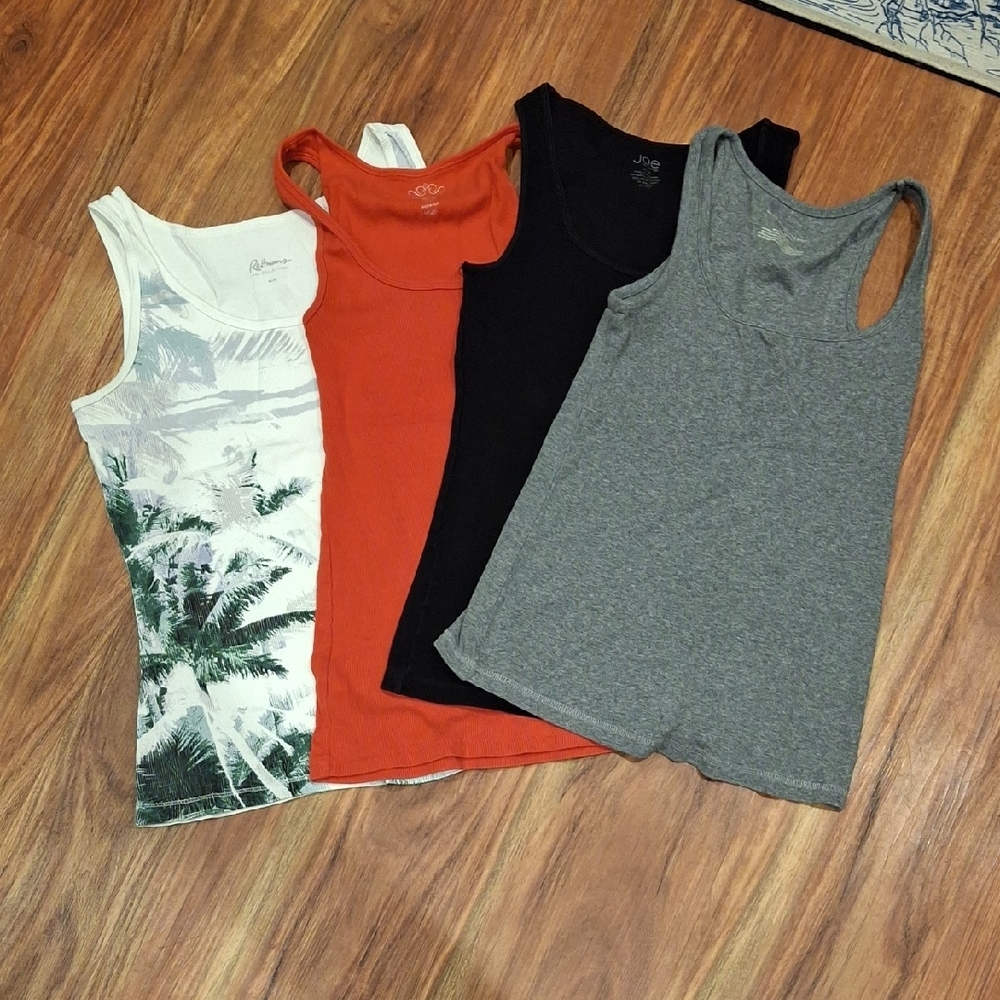 *3/$25 Lot Of Women's Assorted Tank Tops - Black, Gray, Orange, White